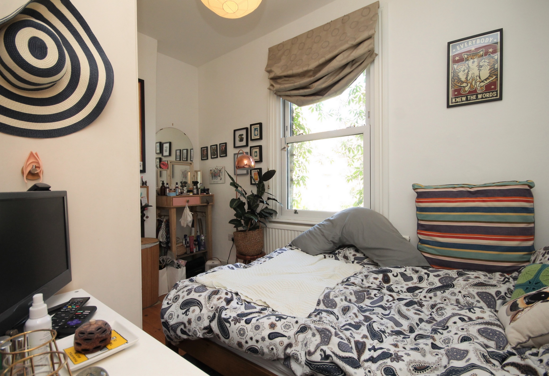 Bedroom2
