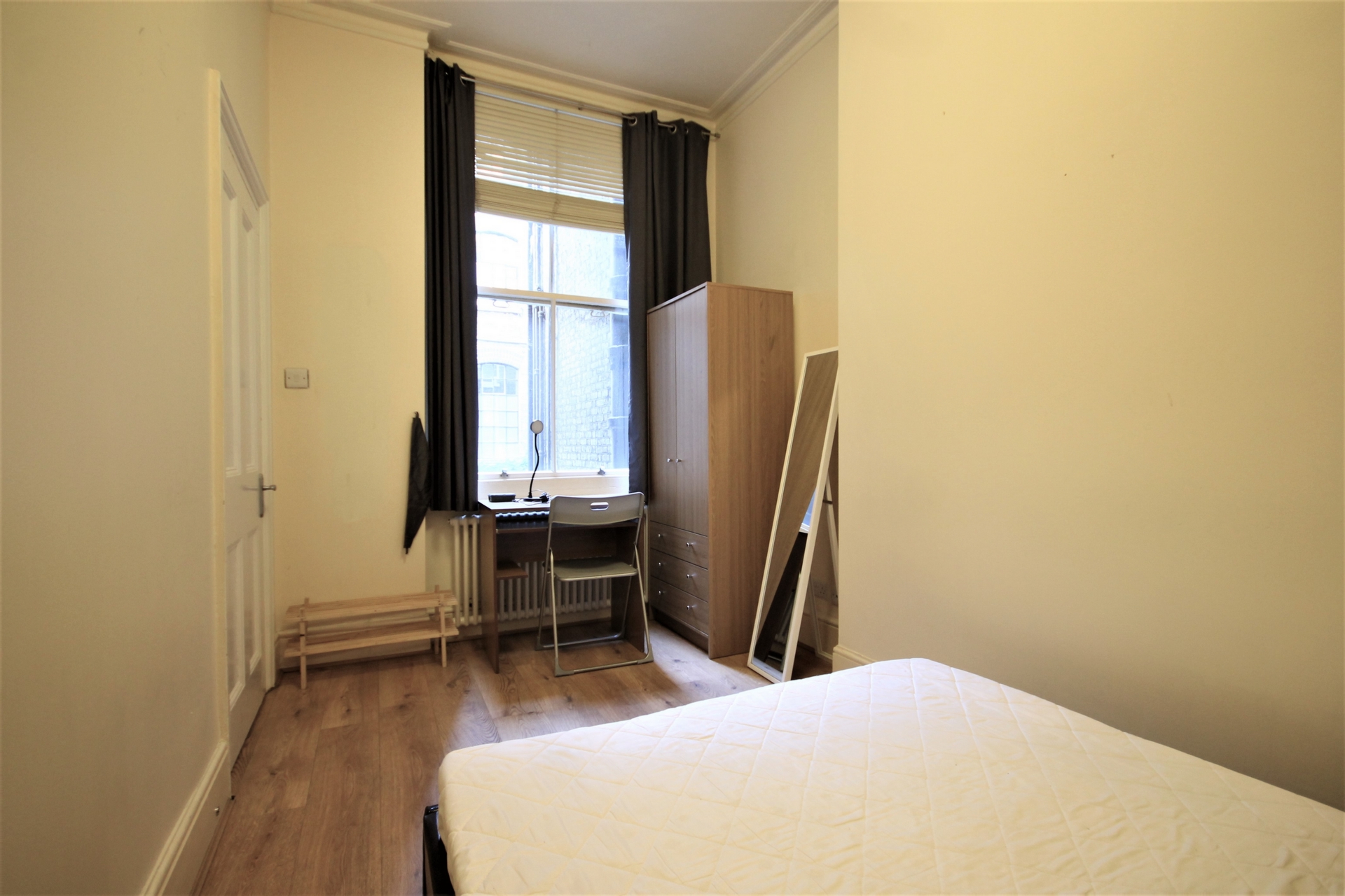 Bedroom2