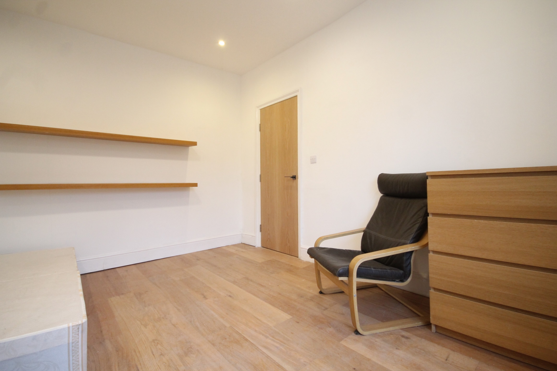 Bedroom2