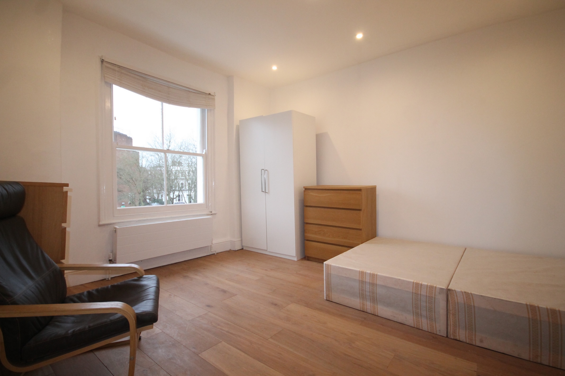 Bedroom2