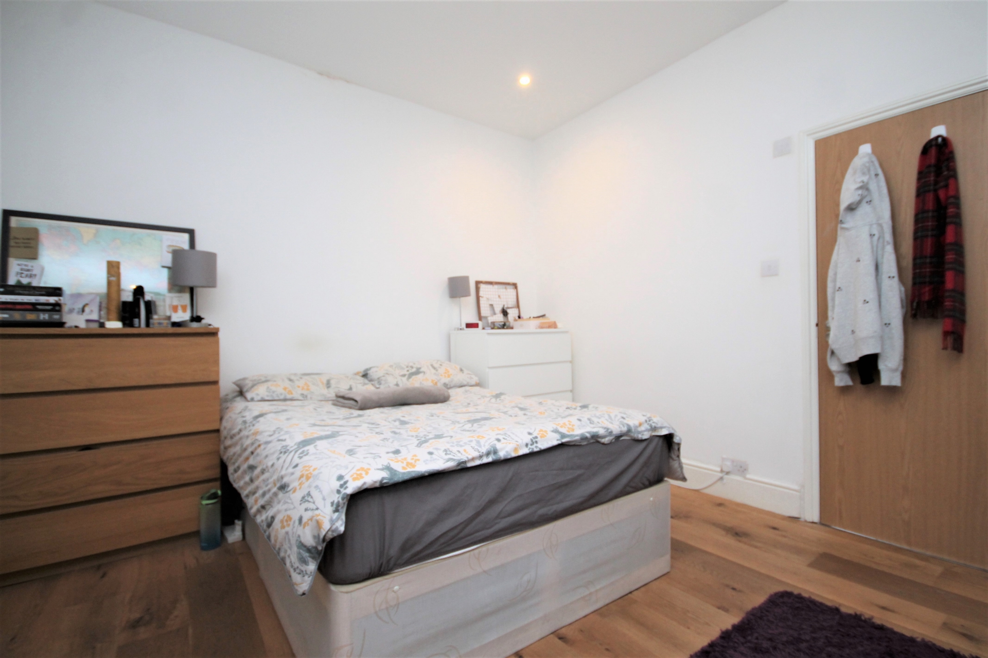 Bedroom2
