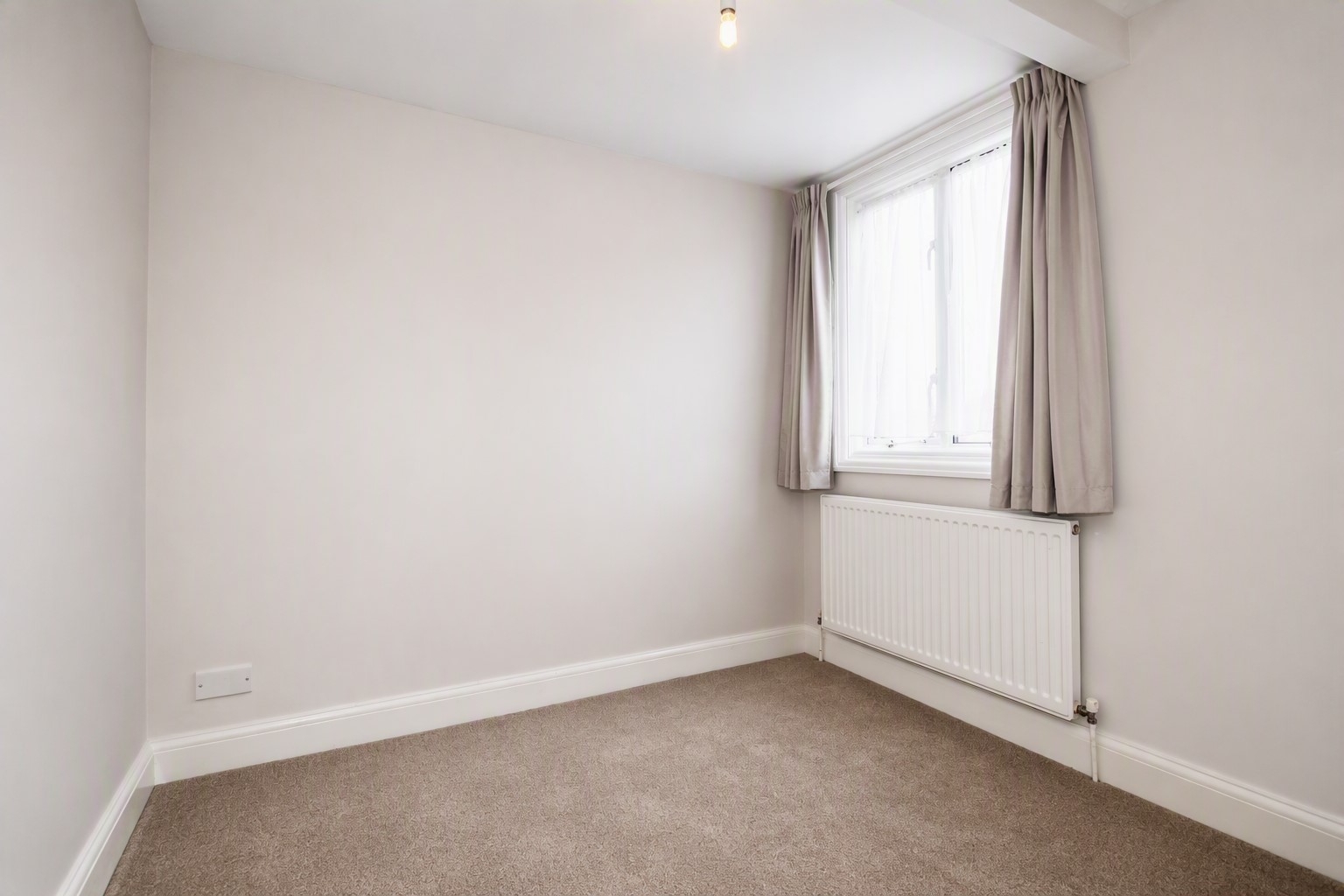 Bedroom2