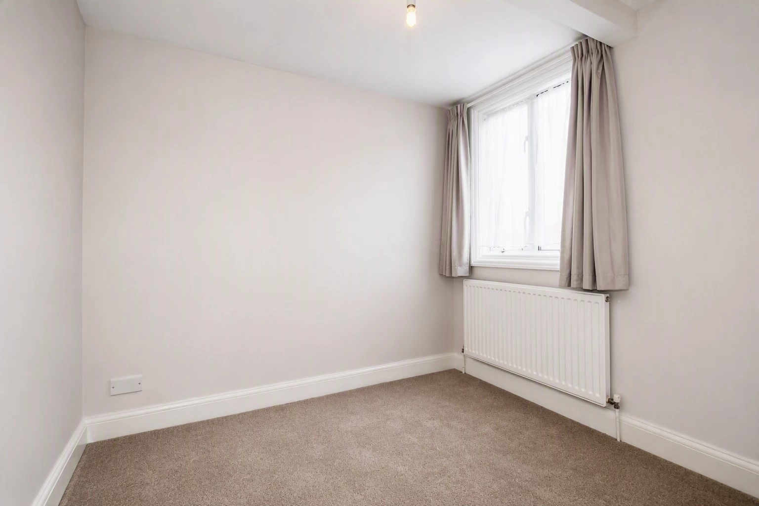 Bedroom2