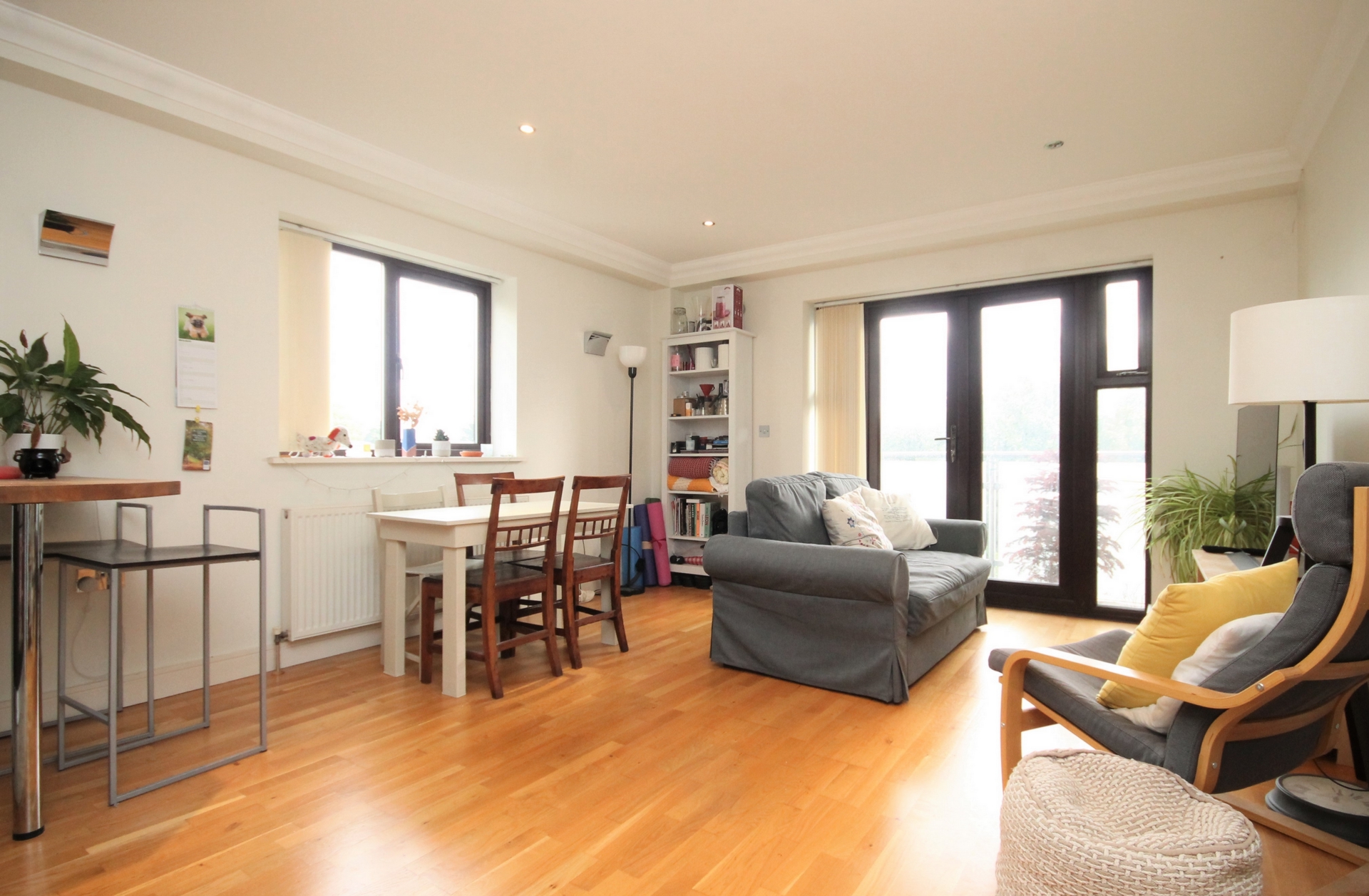 Broomfield Lane Palmers Green London N13