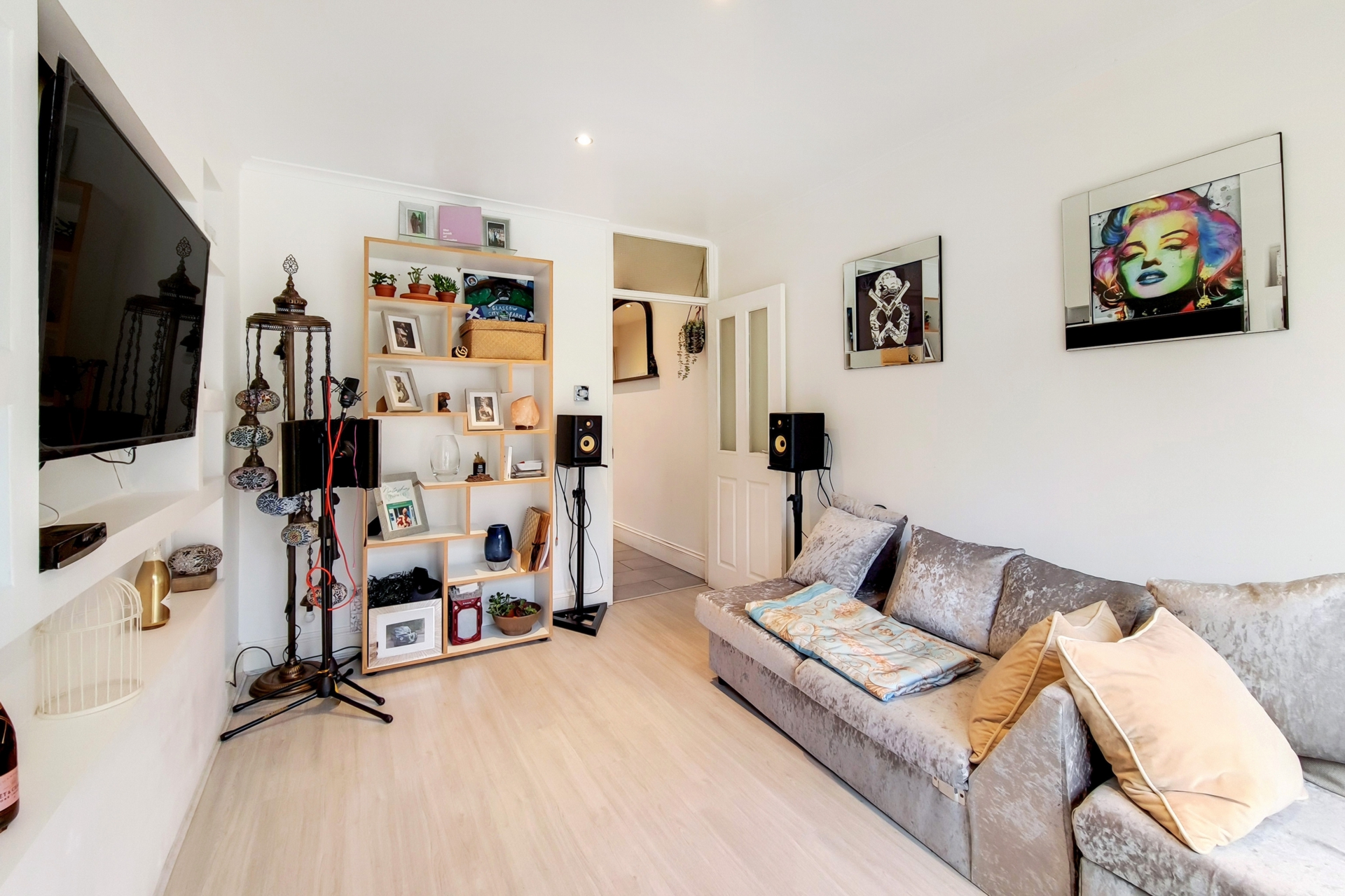 Property For Sale Lamble Street, Gospel Oak, NW5 3 Bedroom House