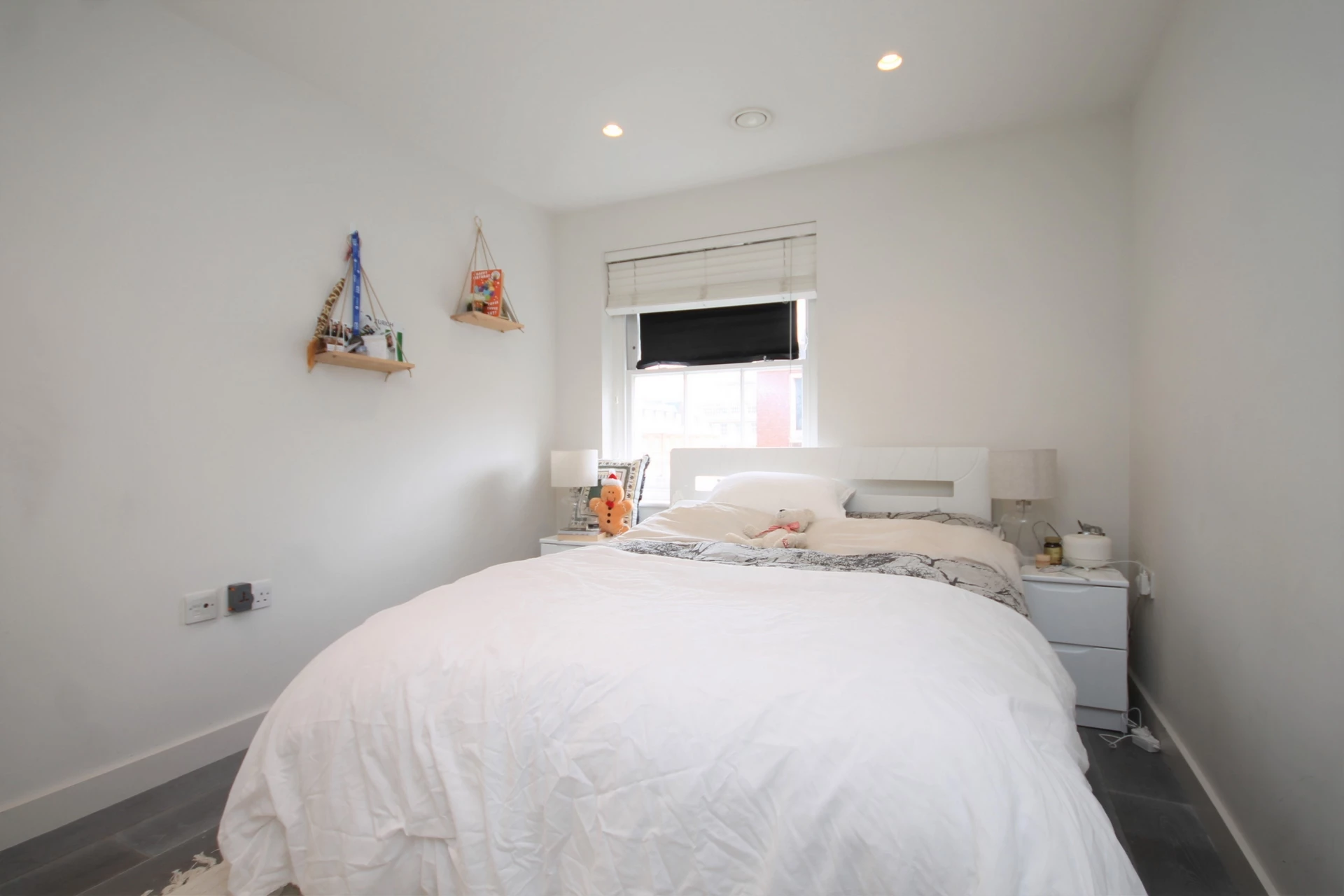 Bedroom2