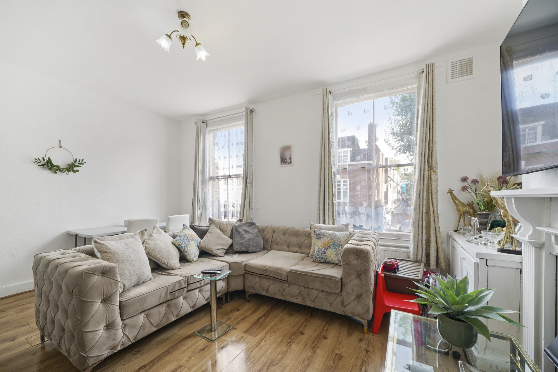 Property For Sale Marlborough Road, Archway, N19 2 Bedroom Flat through Rochester Place