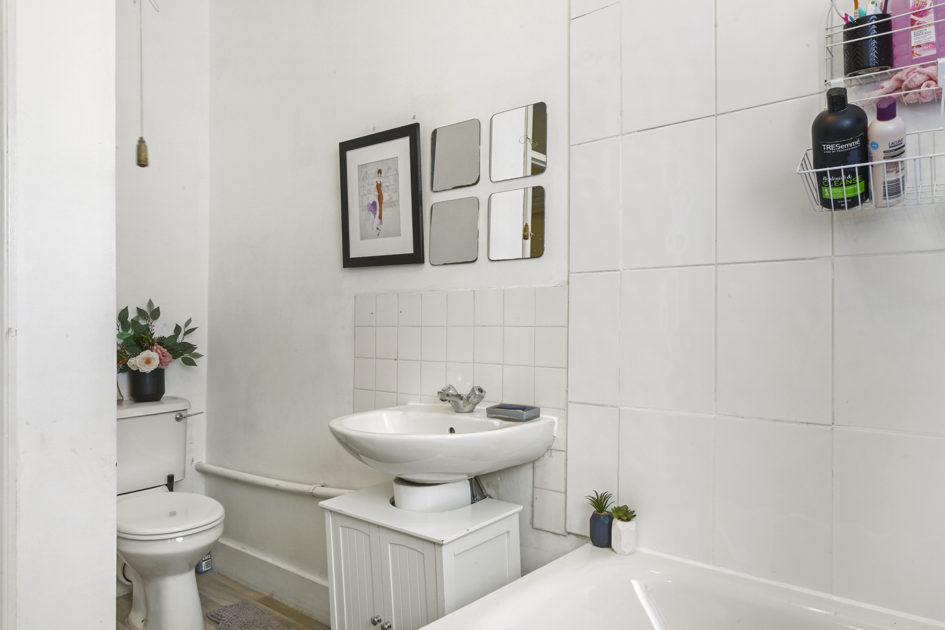 Property For Sale Marlborough Road, Archway, N19 2 Bedroom Flat