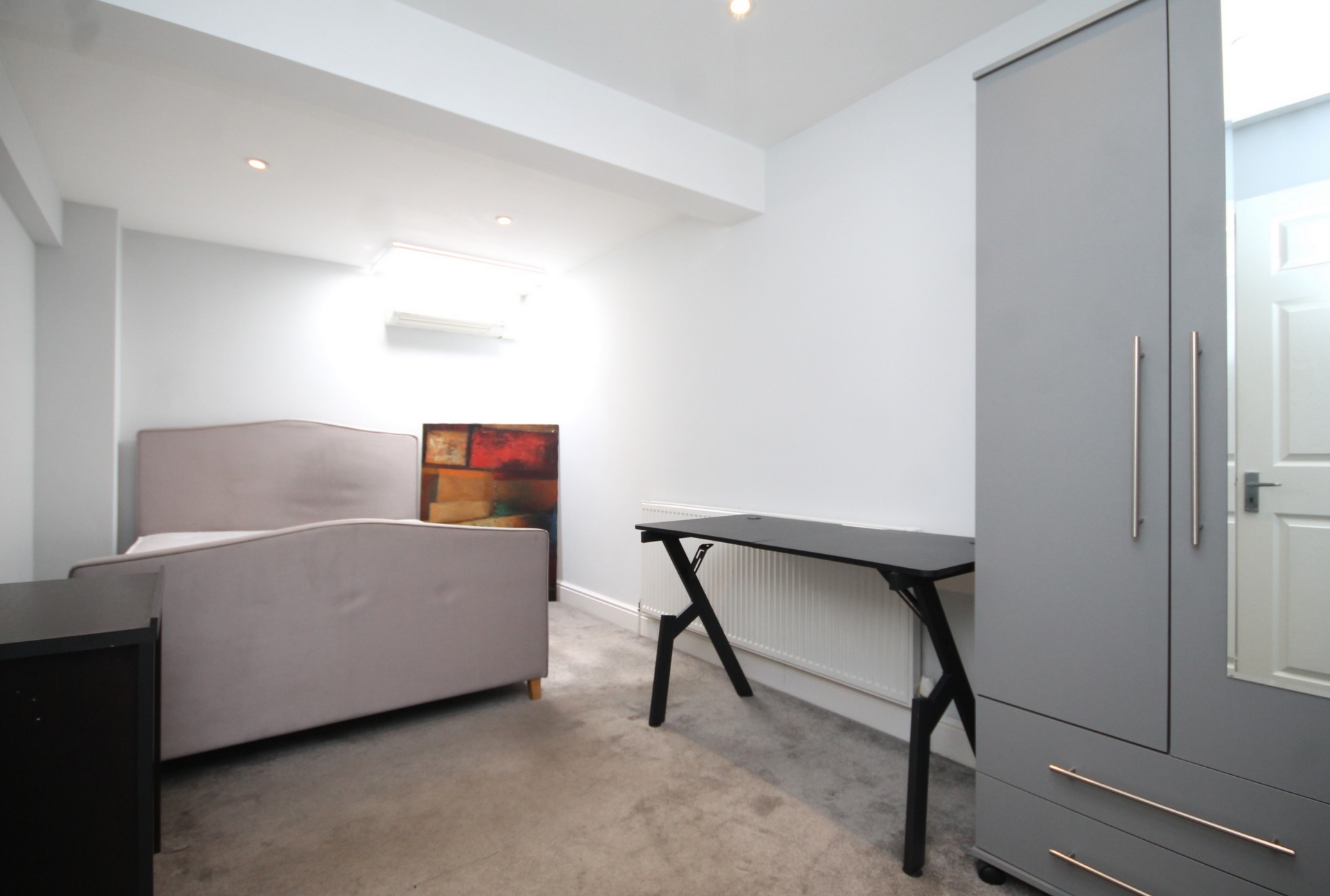 Bedroom2