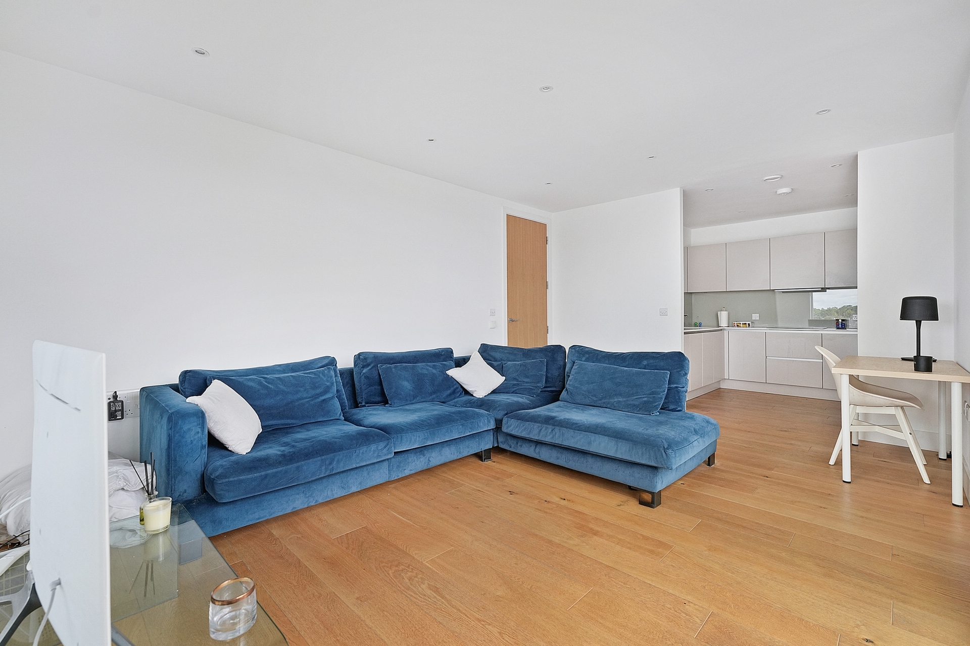 Acton Walk Whetsone London N20