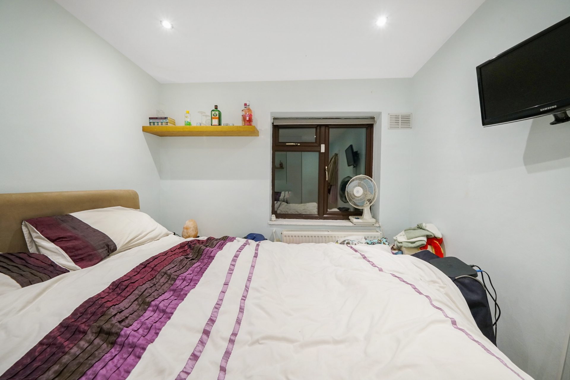 Bedroom2