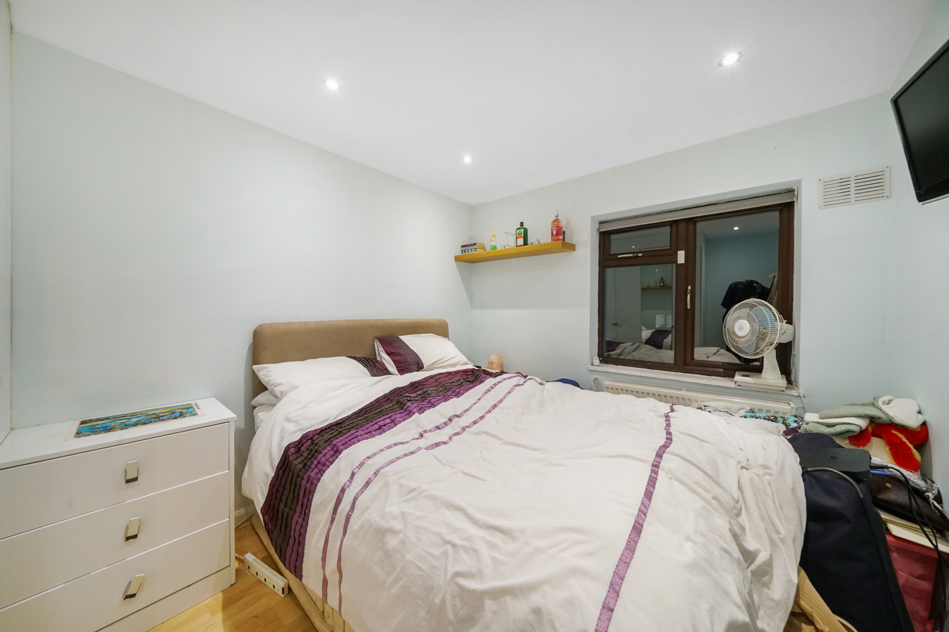 Bedroom2