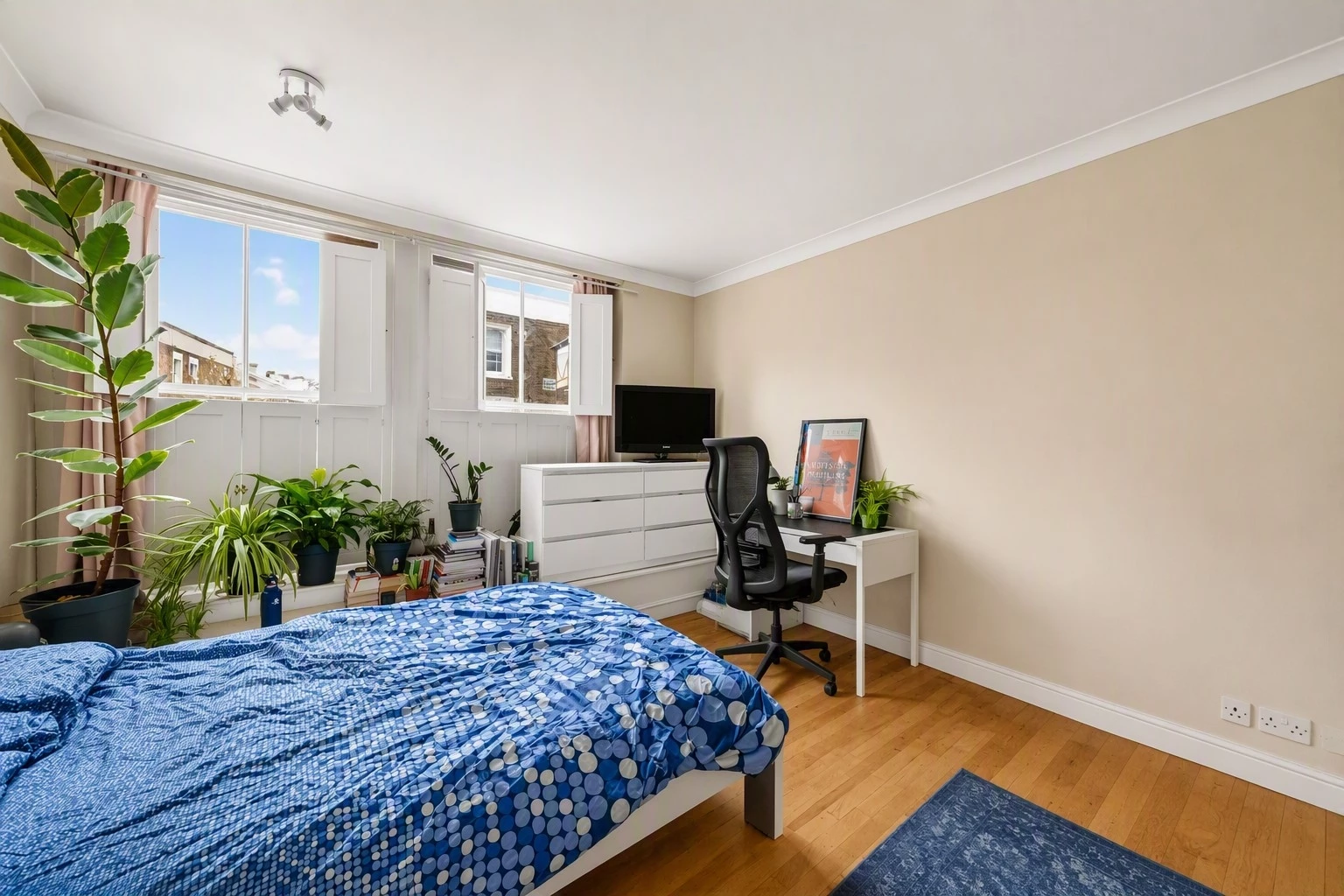 Bedroom2