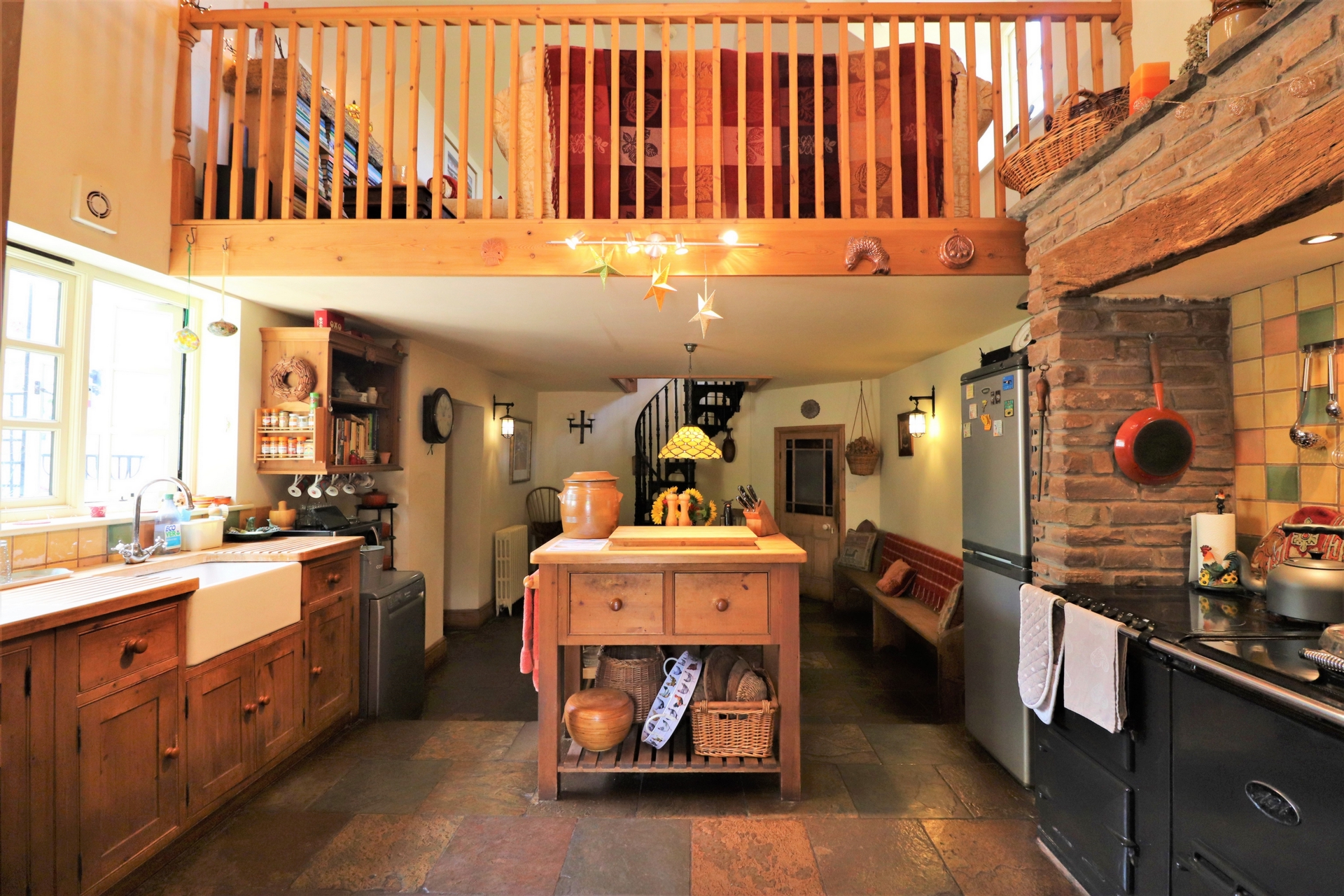 Property For Sale , Llangattock Lingoed, NP7 4 Bedroom Cottage