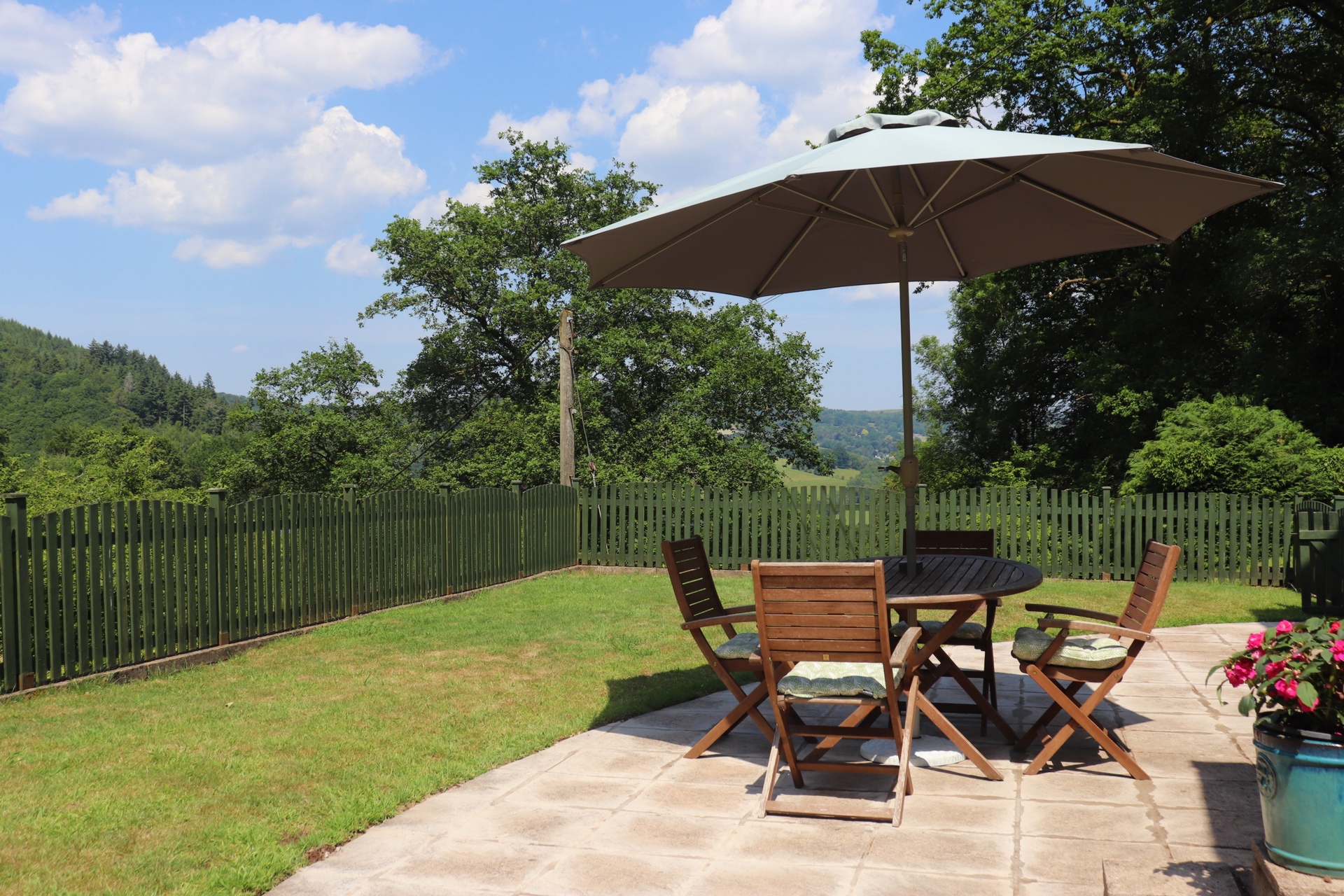 Property For Sale Church Wood Road, Tintern, NP16 4 Bedroom Cottage