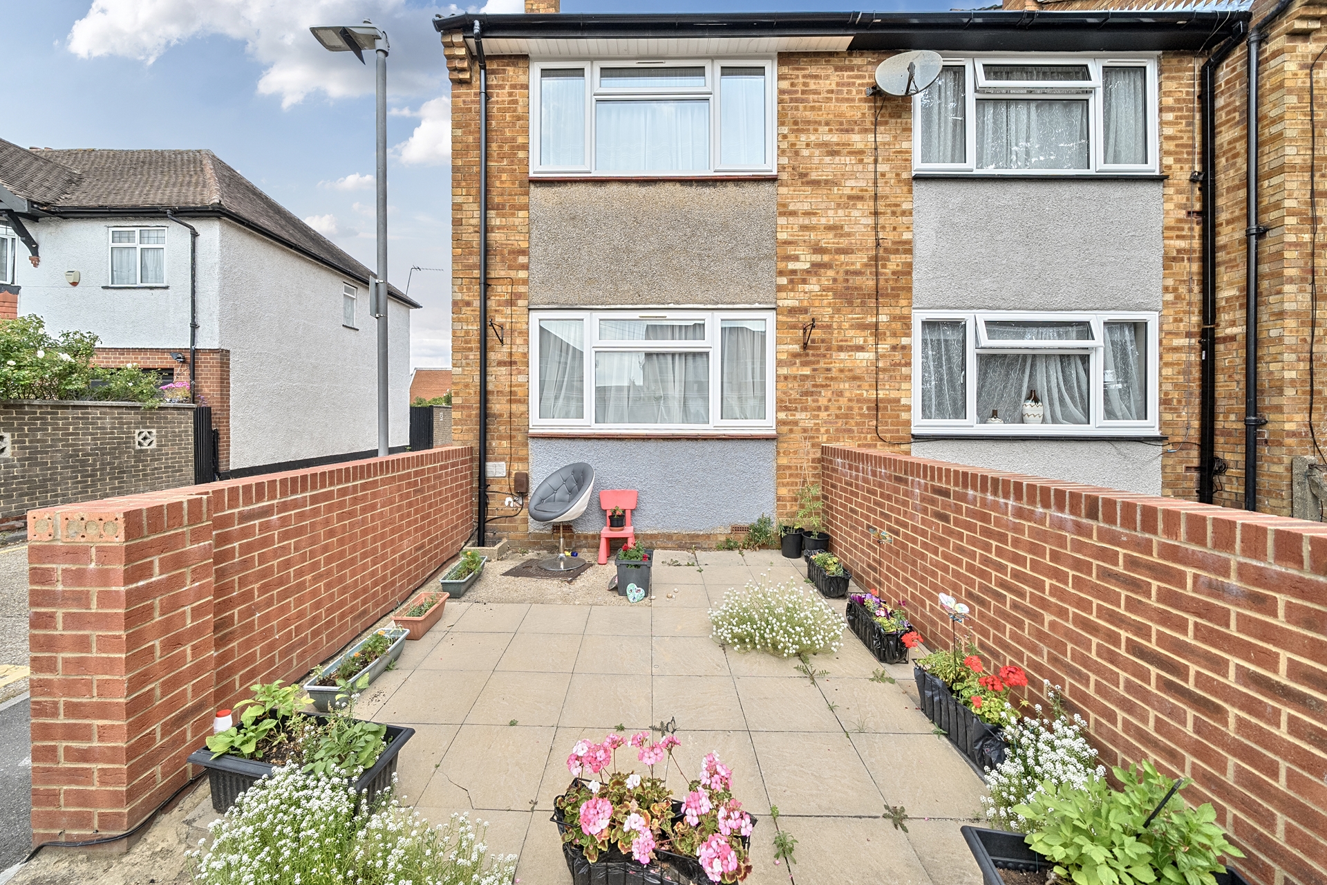 Property photo: Harlington, UB3