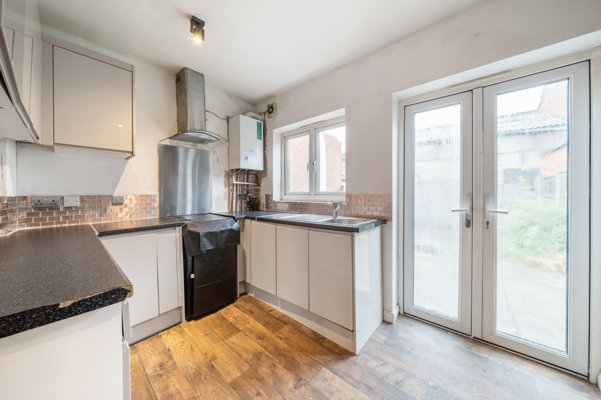Samuelson House Southall Property For Sale Hammond Road, Southall, UB2 | 3 Bedroom Terraced ...