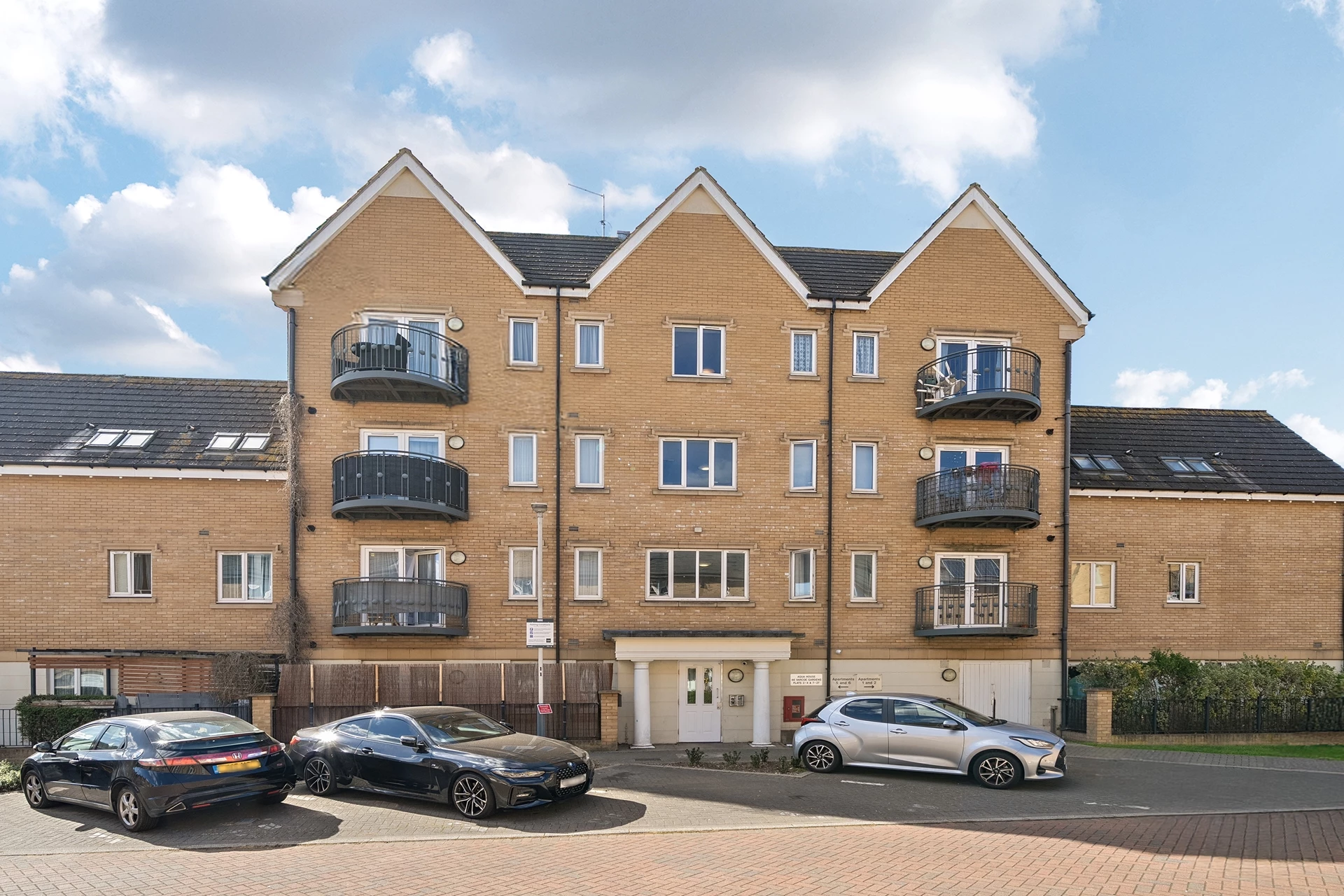 Property photo: hayes, UB3