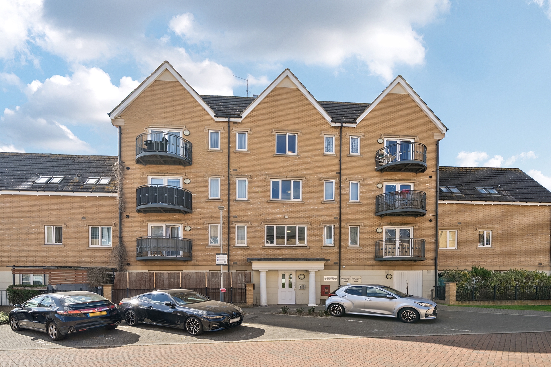 Property photo: hayes, UB3