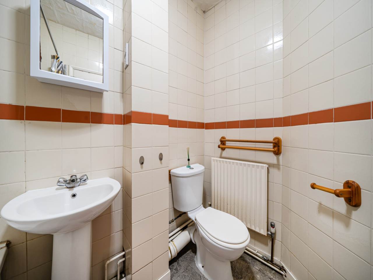 1432963-3-69bbd94ecb459