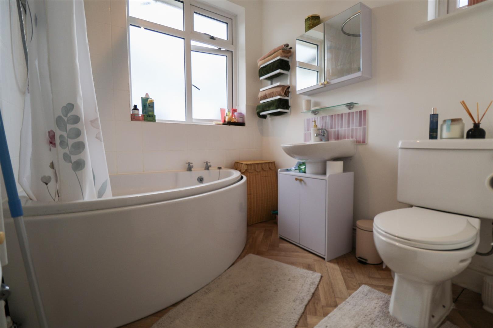 Bath.jpg