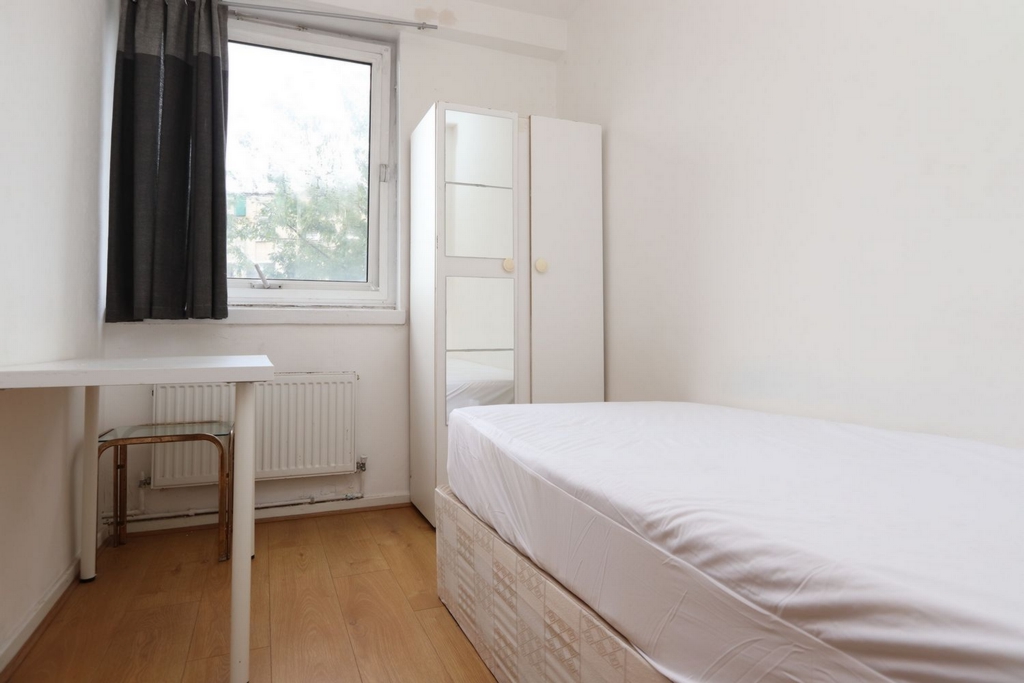 Similar Property: Single Room in Bethnal Green