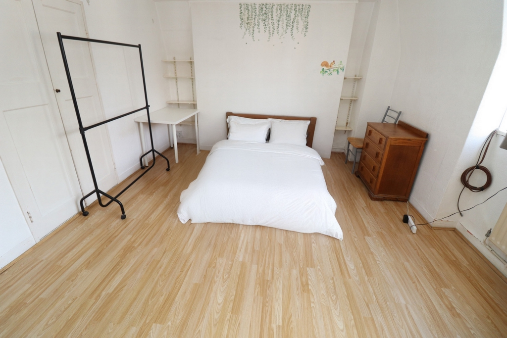 Similar Property: Double Room in Bethnal Green