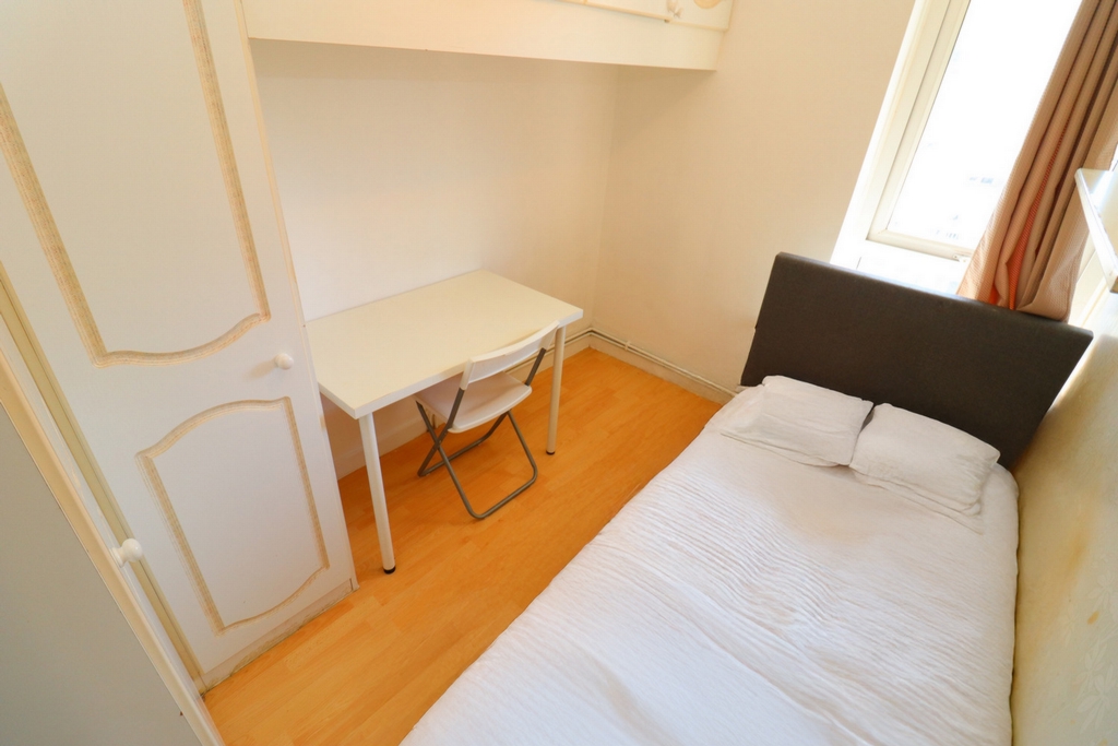 Similar Property: Single Room in Langdon Park