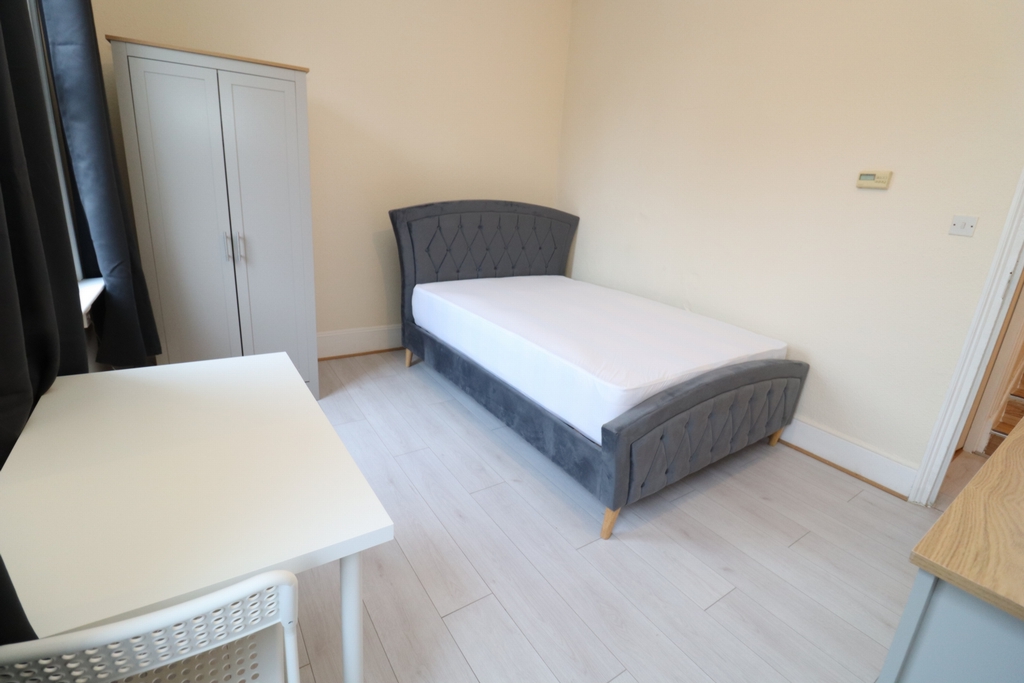 Similar Property: Double Room in Bethnal Green