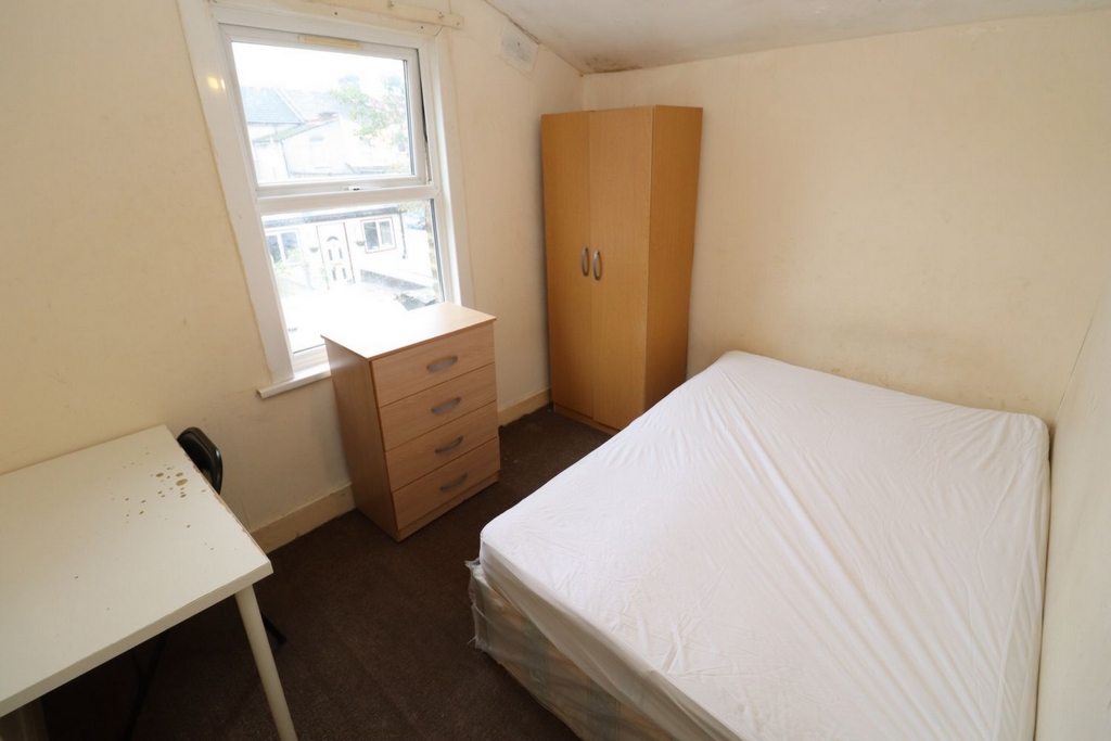 Similar Property: Double room - Single use in Upton Park