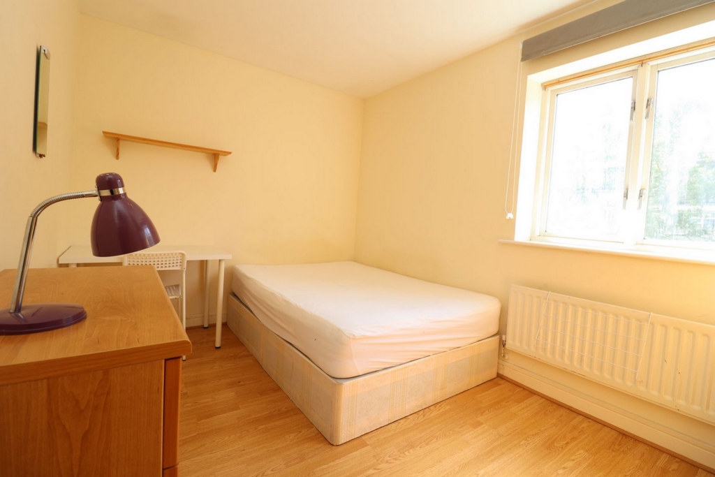 Similar Property: Ensuite Double Room in Whitechapel