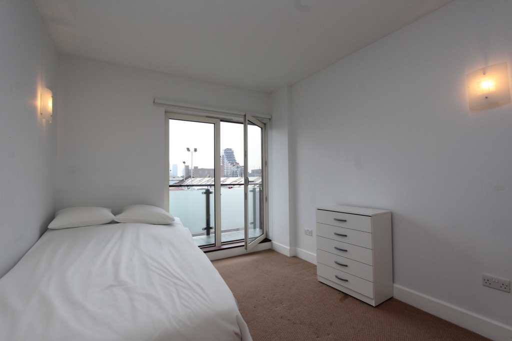 Similar Property: Double room - Single use in Wapping, Shadwell, Tower Bridge