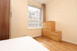 Similar Property: Double room - Single use in Mudchute, Isle of Dogs) Similar Property: Double room - Single use in Mudchute, Isle of Dogs