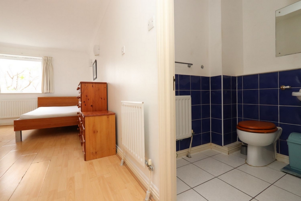 Similar Property: Ensuite Double Room in Westferry