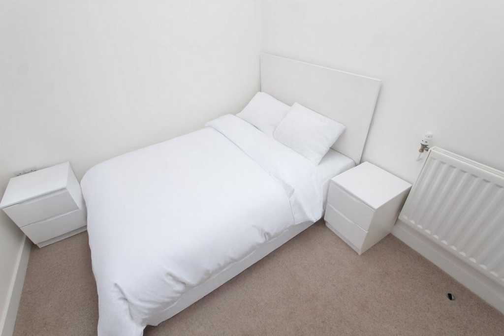 Similar Property: Double room - Single use in London City Airport,Gallions Reach Similar Property: Double room - Single use in London City Airport,Gallions Reach