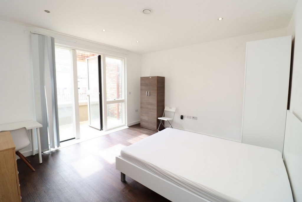Similar Property: Double Room in London City Airport,Gallions Reach