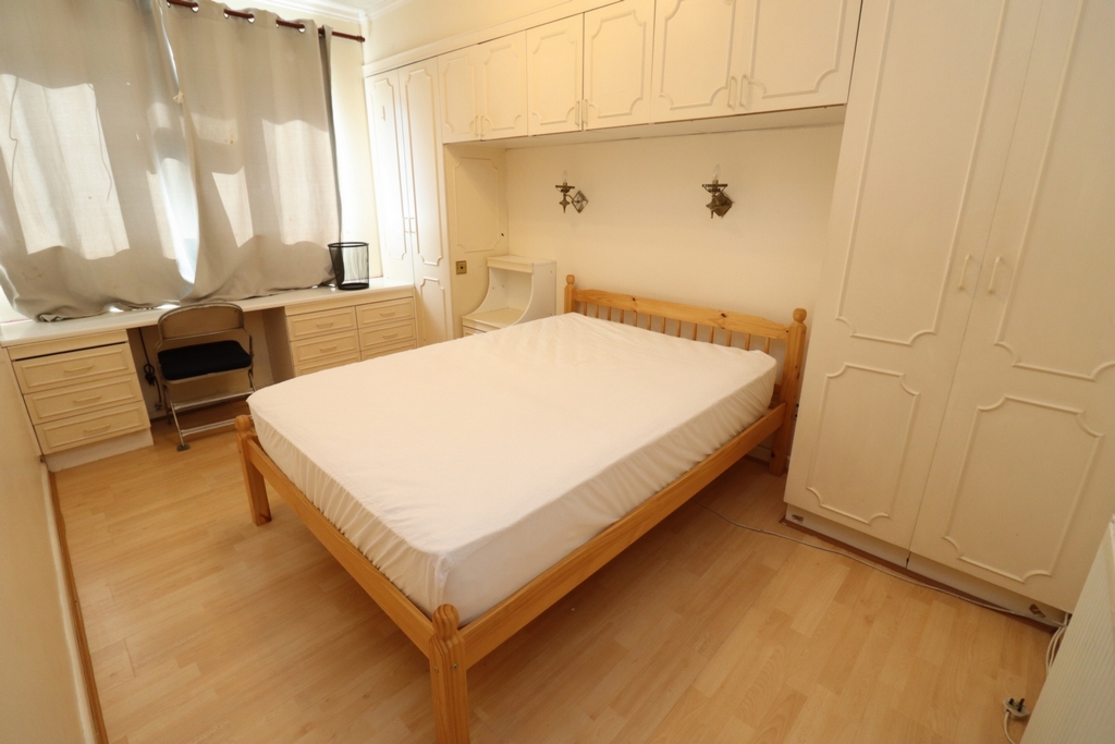 Similar Property: Double room - Single use in Hoxton,Old Street