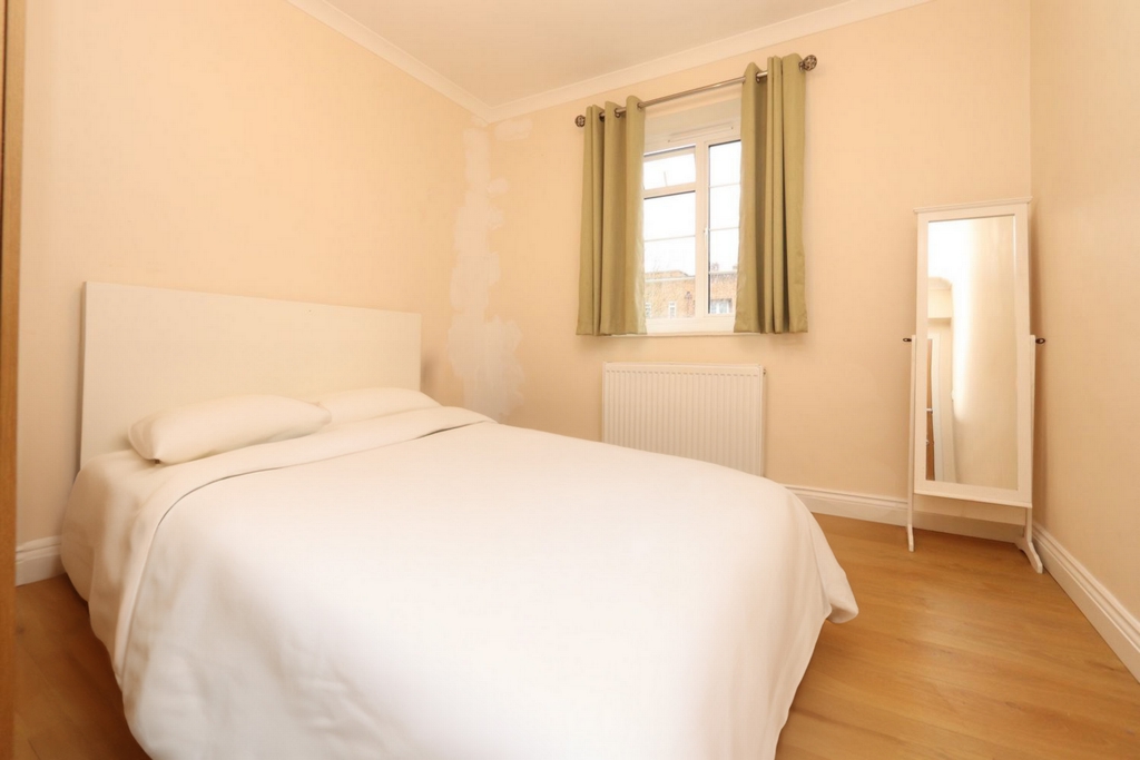 Similar Property: Double room - Single use in Maida Vale