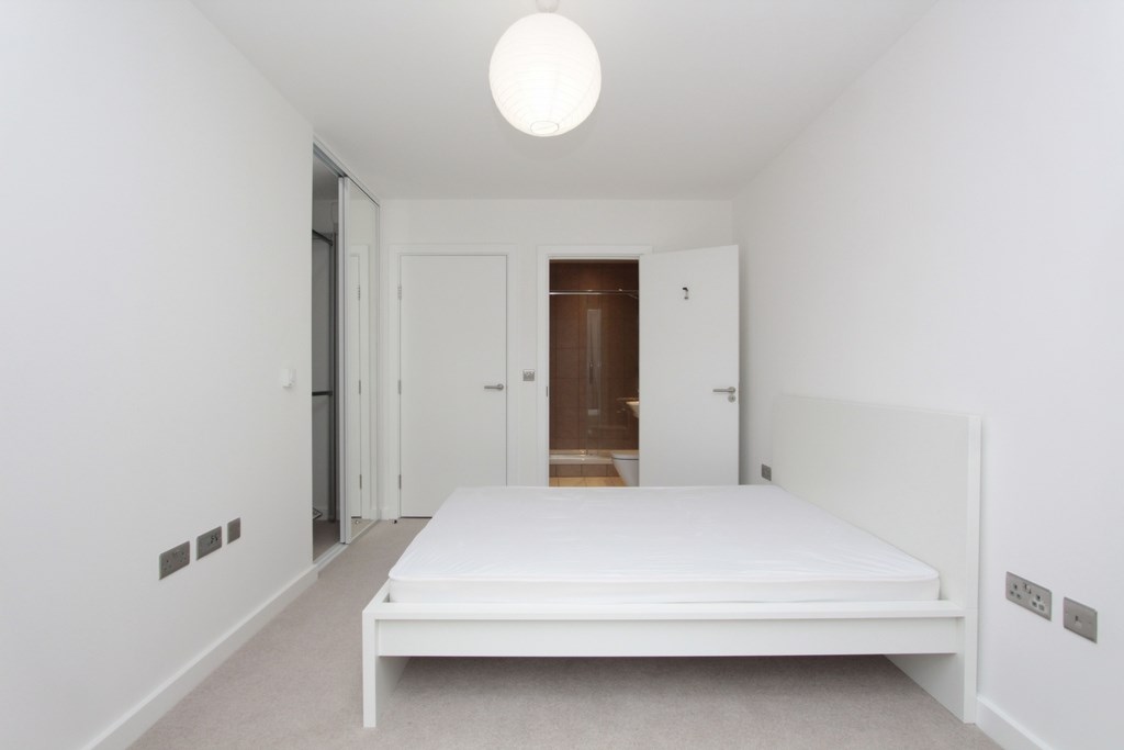 Similar Property: Ensuite Double Room in Greenwich,Blackheath