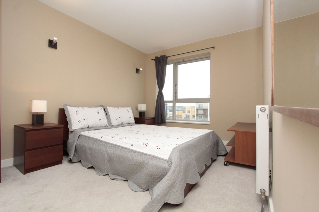 Similar Property: Ensuite Double Room in North Greenwich