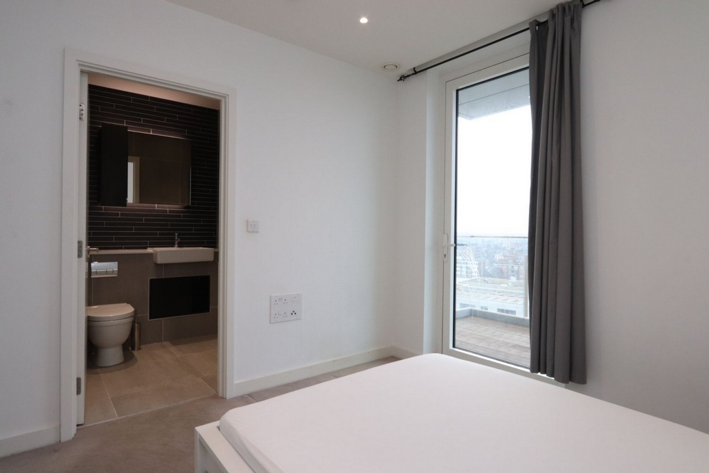 Similar Property: Ensuite Single Room in Manor House