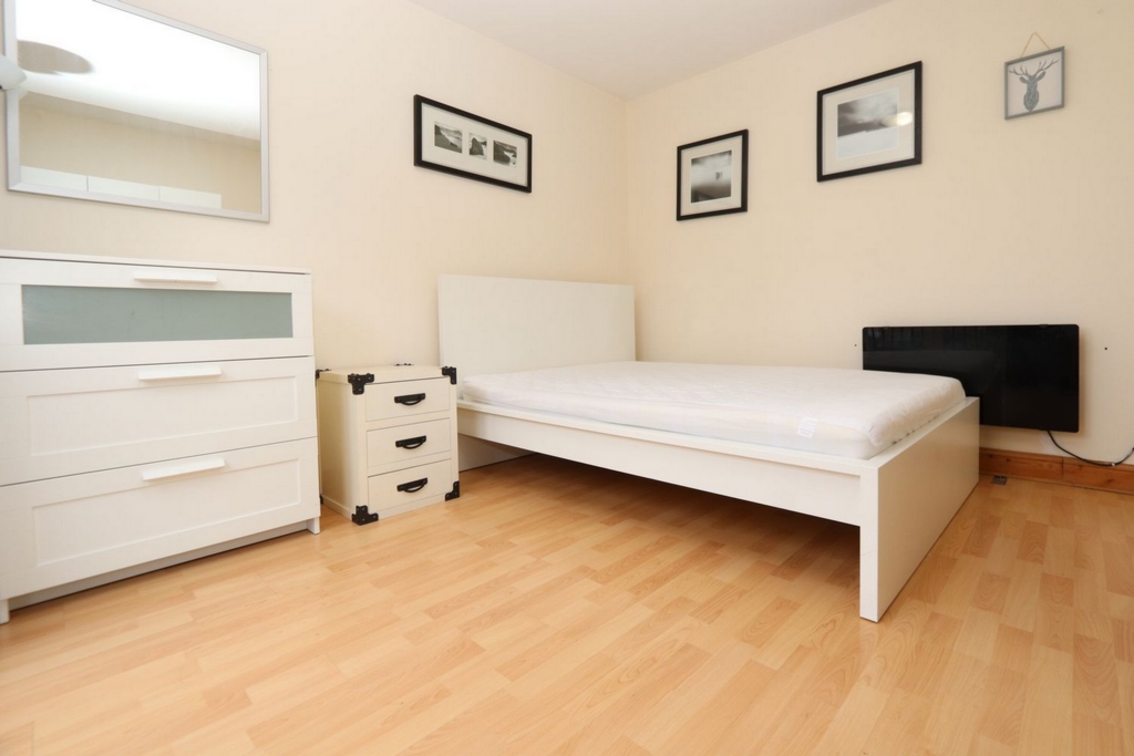 Similar Property: Double Room in South Quay