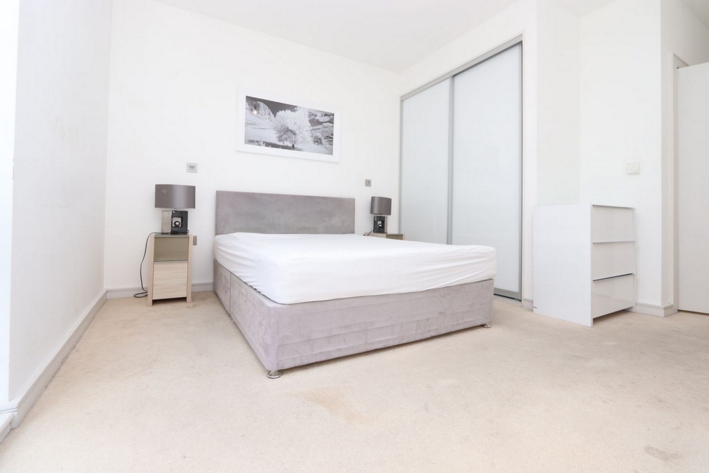 Similar Property: Ensuite Double Room in Maze Hill