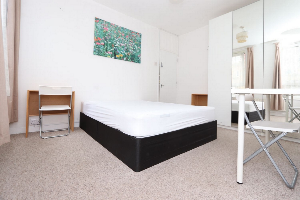 Similar Property: Double Room in Wapping
