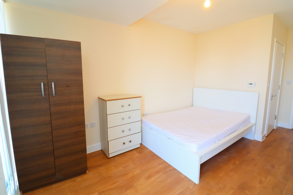 Similar Property: Ensuite Single Room in Greenwich