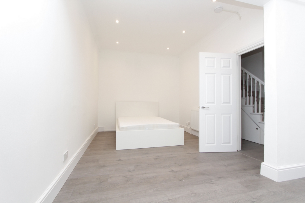 Similar Property: Double Room in Parsons Green