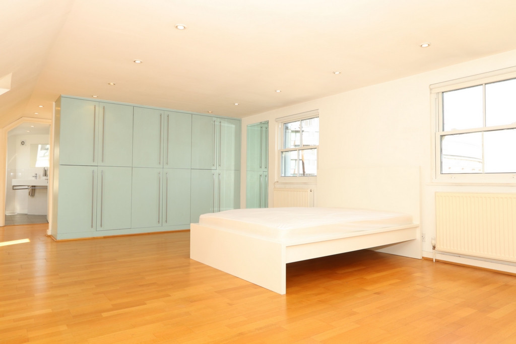 Similar Property: Ensuite Double Room in Shepherd's Bush