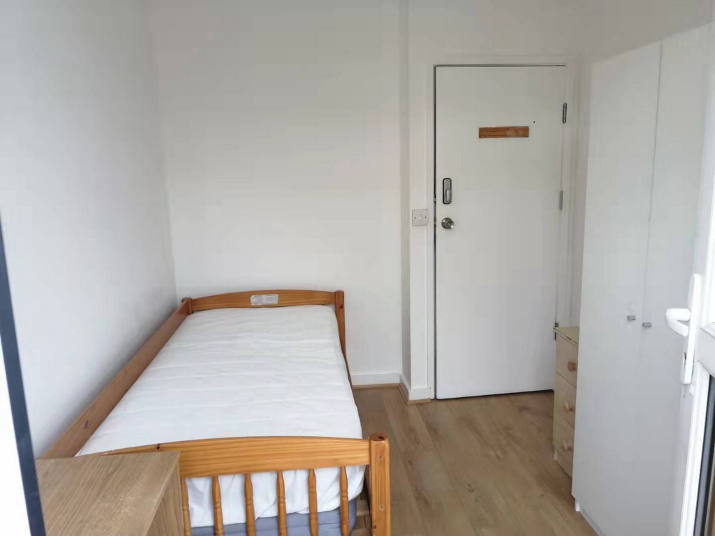 Similar Property: Single Room in Wembley