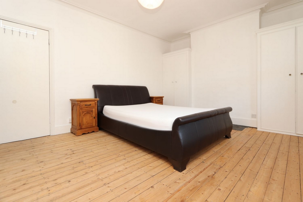 Similar Property: Double room - Single use in West Kilburn