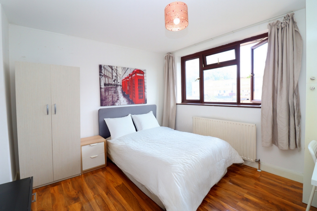 Similar Property: Double room - Single use in Royal Victoria